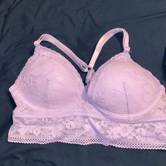 Victoria’s secret with padding bralette - Picture 1 of 3